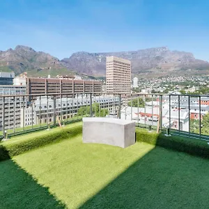Habitat By Totalstay Apartahotel